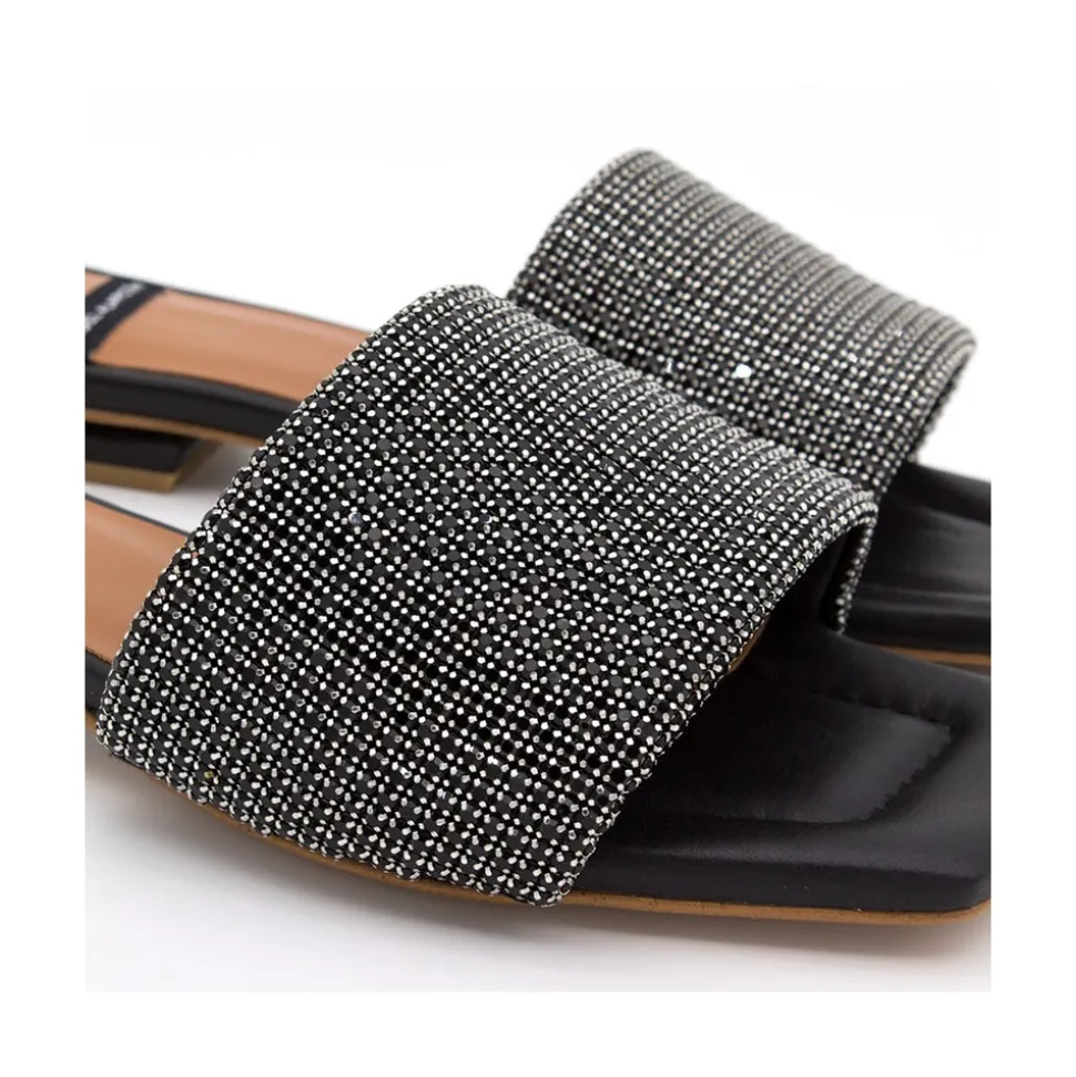Leanne - Mule Acolchado Con Pala De Brillantes