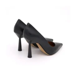 Moore - Stilettos De Piel