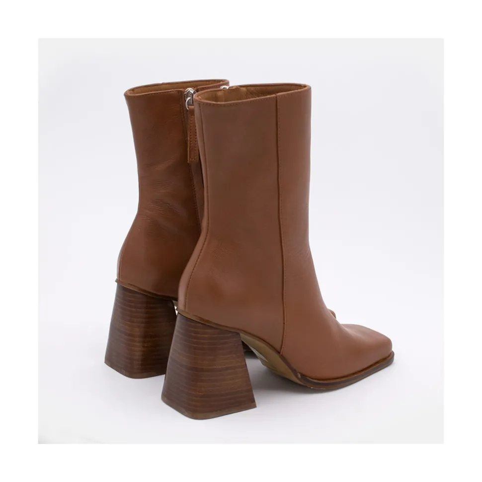 Oconnor - Botin De Piel Con Tacon Ancho Con Cremallera