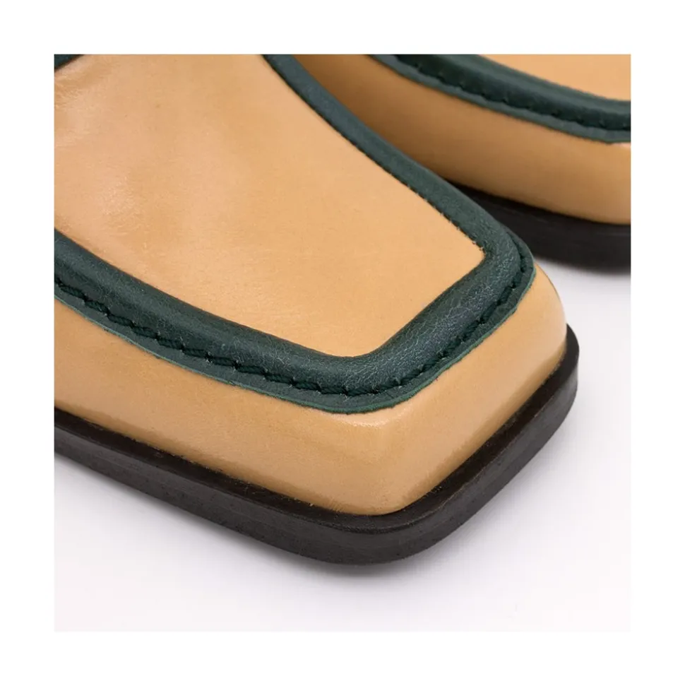 Peggy - Mocasin De Piel Brillante Duotono Con Tacon Ancho