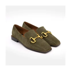 Stelia - Mocasin De Ante Con Adorno Metalico